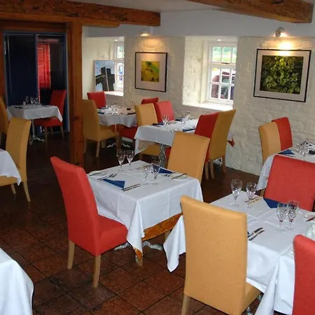 Waterside Casa de hóspedes 3*