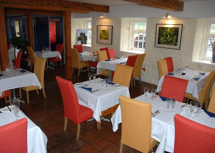 Waterside Guest house 3*